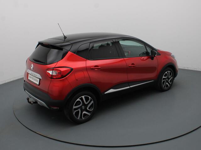 Renault CAPTUR 120pk TCe Xmod Camera | Cruise | Navi | Parkeersens. achter | Trekhaak
