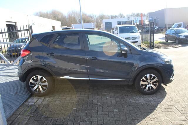 Renault CAPTUR 1.2 TCe Limited AUTOMAAT MEENEEMPRIJS/HANDELSPRIJS/EXPORTPRIJS APK TOT 11/2026