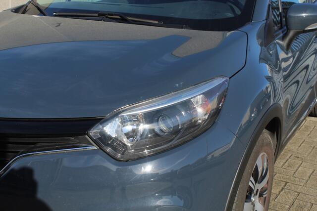 Renault CAPTUR 1.2 TCe Limited AUTOMAAT MEENEEMPRIJS/HANDELSPRIJS/EXPORTPRIJS APK TOT 11/2026