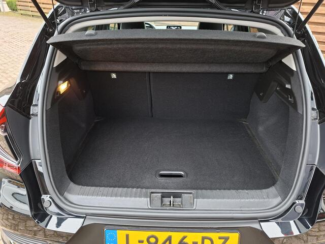 Renault CAPTUR 1.3 TCe 130 Intens, camera, carplay, cruise