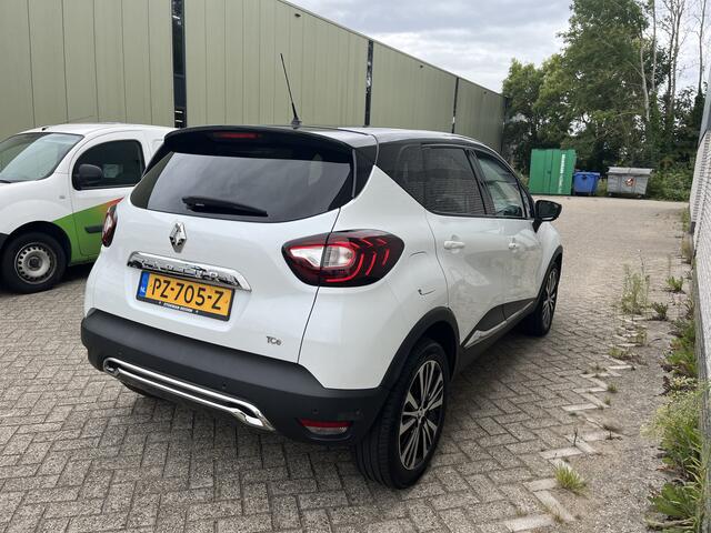 Renault CAPTUR TCe 120 Initiale Paris | lederen bekleding | BOSE audio | stoelverwarming | Navigatie