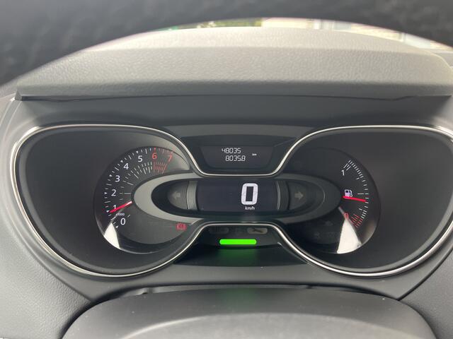 Renault CAPTUR TCe 120 Initiale Paris | lederen bekleding | BOSE audio | stoelverwarming | Navigatie