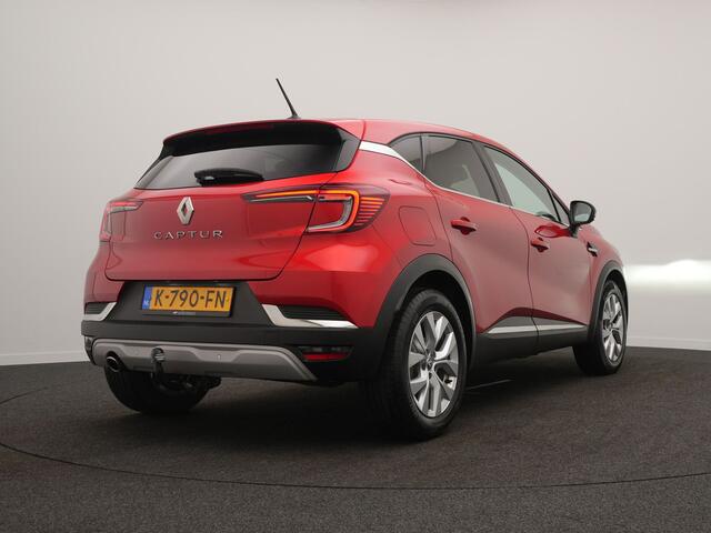 Renault CAPTUR TCe 100 Intens - RIJKLAARPRIJS - Trekhaak - Navigatie - Lichtmetalen velgen