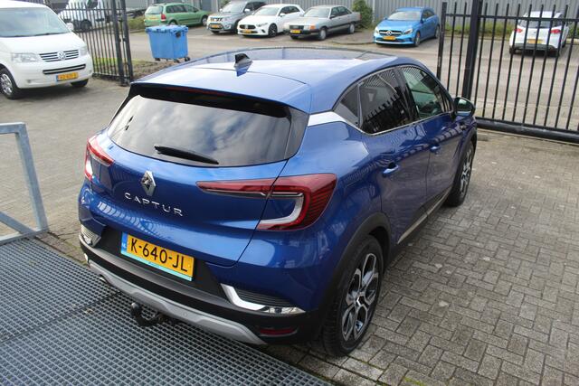 Renault CAPTUR 1.0 TCe 90 Edition One Panoramadak/Trekhaak/Navigatie/360 Camera/Climate control/Cruise control/Licht metalen velgen/Inklapbare spiegels