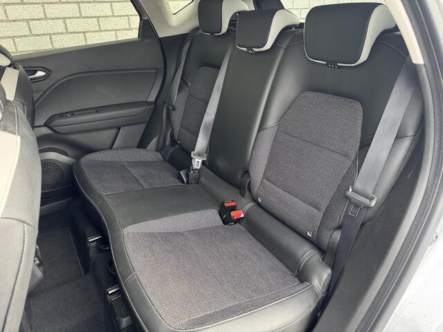 Renault CAPTUR 1.0 TCe 100 Intens | Navigatie | Apple CarPlay / Android Auto | Parkeersensoren |