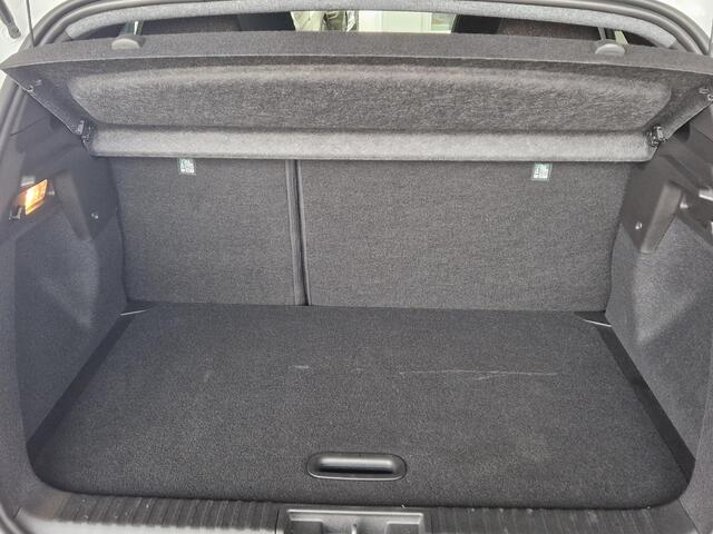 Renault CAPTUR 1.3 mild hybrid 160 techno | Stuur + Stoelverwarming | Achteruitrijcamera | Adaptive Cruise Control | Apple CarPlay / Android Auto |