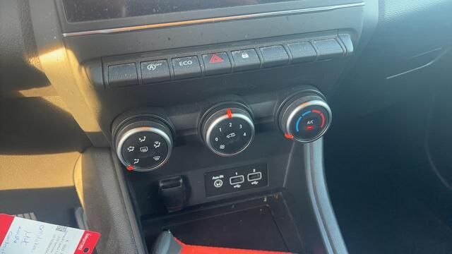 Renault CAPTUR 1.0 TCe 90 Zen CAMERA / NAVI / AIRCO / FULL LED / PDC / BLUETOOTH / CRUISE / DAB+ / NL-AUTO