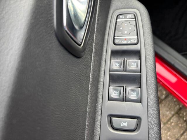 Renault CAPTUR 0.9 TCe Intens