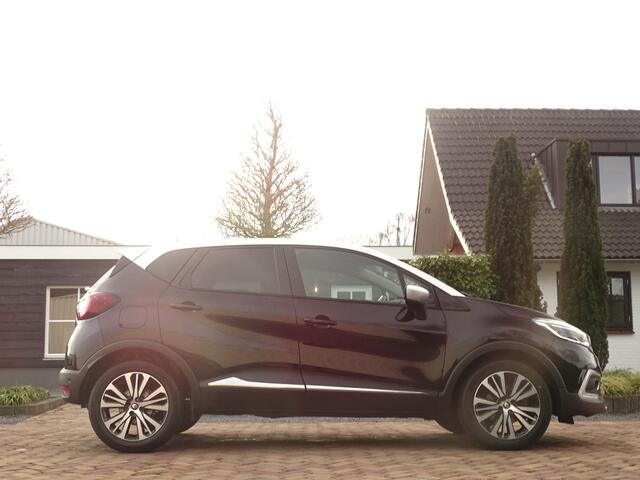 Renault CAPTUR 1.2 TCe Initiale Paris|Trekhaak|Leer| NAV |Luxe|Camera LED| Twotone