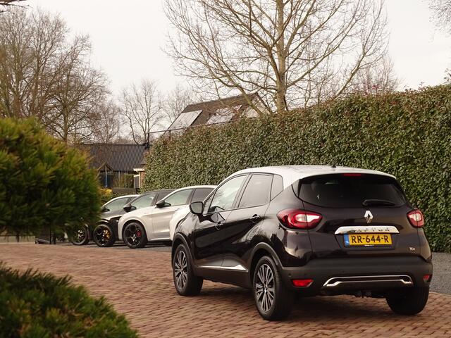 Renault CAPTUR 1.2 TCe Initiale Paris|Trekhaak|Leer| NAV |Luxe|Camera LED| Twotone