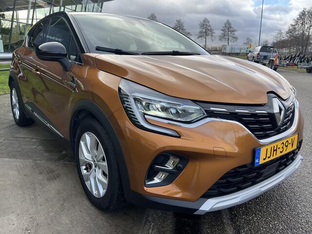 Renault CAPTUR 1.6 E-Tech Hybrid 145PK Intens / Keyless / Camera / Cruise / Climate / Applecarplay - Androidauto /