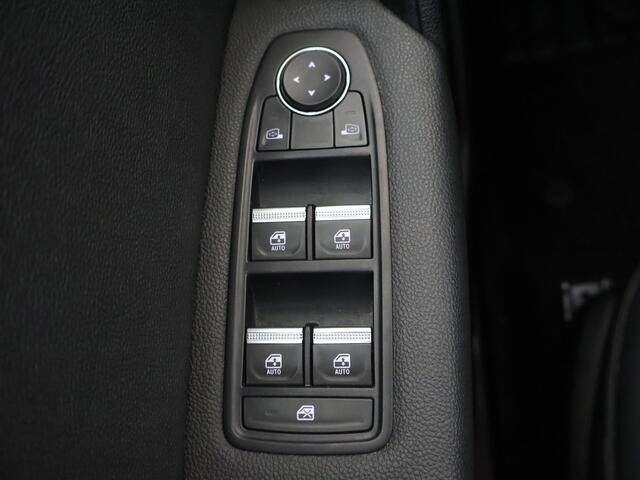 Renault CAPTUR 1.6 E-Tech plug-in hybrid 160PK SL Rive Gauche | CAMERA