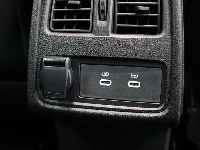 Renault CAPTUR 1.6 E-Tech full hybrid 145 techno | Grootscherm navigatie | Digitaal dashboard | Achteruitrijcamera | Parkeersensoren voor/achter |