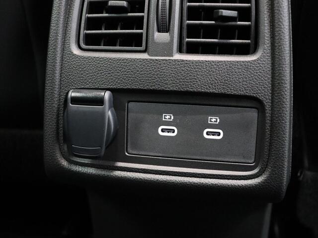 Renault CAPTUR E-Tech full hybrid 160pk techno | Vijf jaar garantie | Stoel- en stuurwielverwarming | All season banden |