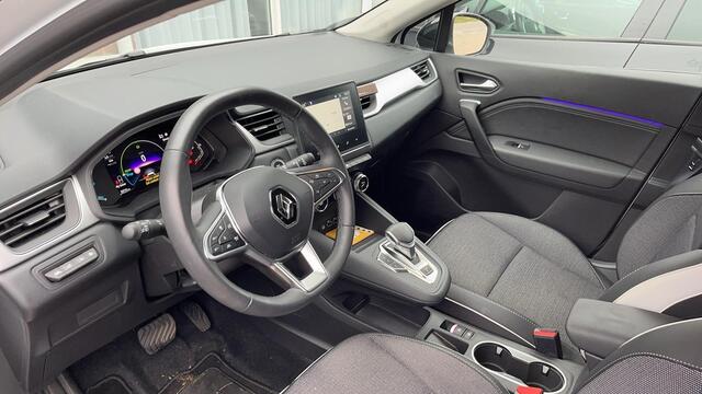 Renault CAPTUR 1.6 E-Tech full hybrid 145 techno STUURVERWARMING