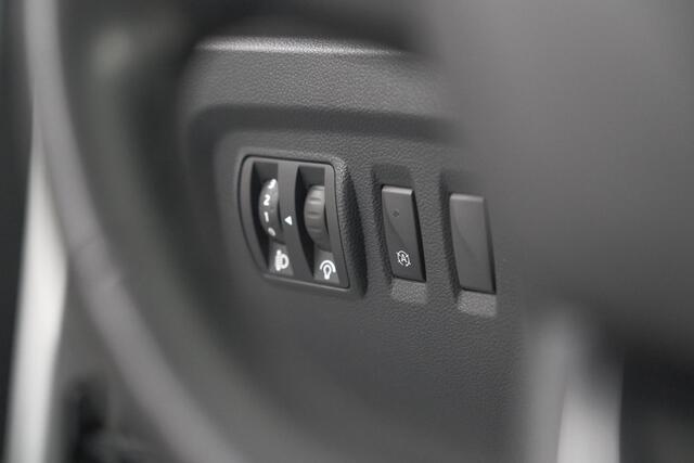 Renault CAPTUR TCe 90 Intens | Trekhaak | AllSeason banden | Navigatie | Parkeersensoren