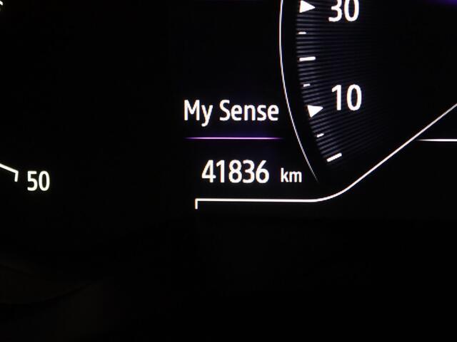 Renault CAPTUR 1.0 TCe Intens 100pk Camera | Cruise | Navi | Parkeersens. v+a | Trekhaak