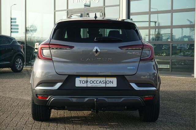 Renault CAPTUR 1.6 E-Tech Plug-in Hybrid 160 Initiale Paris