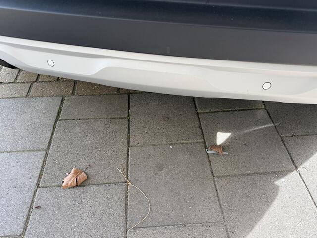 Renault CAPTUR CAMERA PARKEERSENSOREN PACK PARKING AIRCO LICHTM.VELG 1.0 TCe 90 Zen