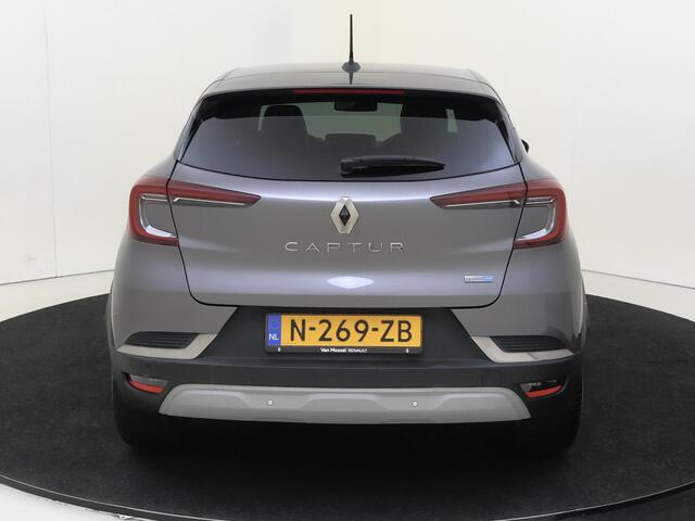 Renault CAPTUR 1.6 E-Tech Hybrid 145 Intens | Pack Easy Link | Pack parking | Apple Carplay/Android | cruise control | electronic climate control | lederen/stof bekleding | LED koplampen | lichtmetalen velgen 17" |