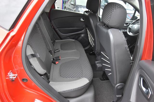 Renault CAPTUR 0.9 TCe Intens , TREKHAAK , CLIMATR , A UITRIJ CAM , LED KOPL , PDC V+A ,