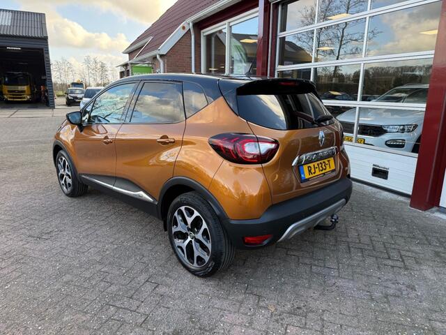 Renault CAPTUR 0.9 TCE INTENS AIRCO/ECCNAVIGATIEPDCTREKHAAKHOGE ZITen HOGE INSTAP