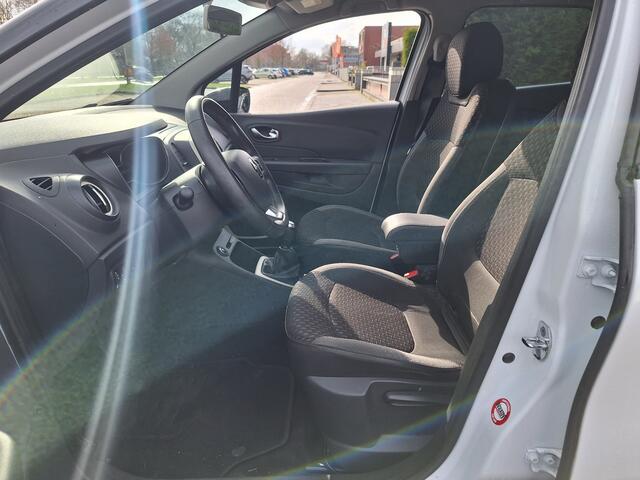 Renault CAPTUR 0.9 TCe Zen TREKHAAK