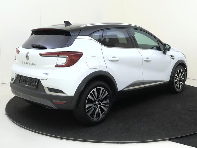 Renault CAPTUR (e-tech plug-in hybrid) | Leder | BOSE Audio | Pack winter | Navigatie | Camera