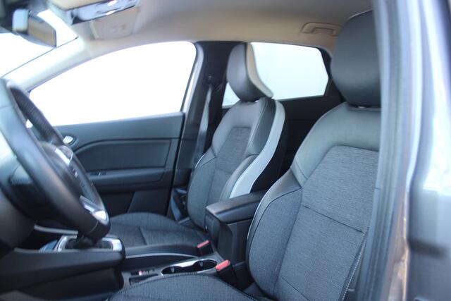 Renault CAPTUR 1.0 TCe 100 Bi-Fuel Intens Virtual cockpit, Keyless entry, LED, PDC, camera, AppleCarPlay/AndroidAuto