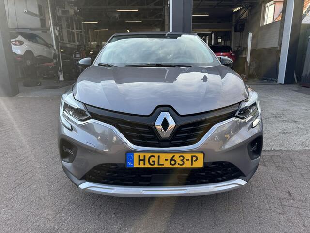 Renault CAPTUR 1.6 E-Tech full hybrid 145pk 2022!!