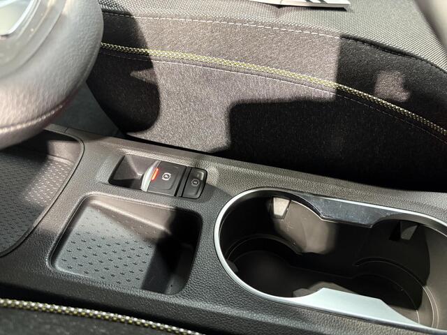 Renault CAPTUR 1.3 mild hybrid 160 techno | Achteruitrijcamera | Stoelverwarming | Adaptive Cruise Control | Climate Control |