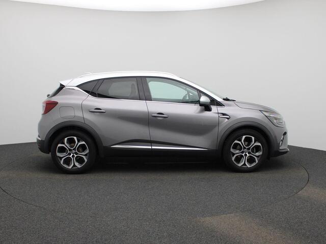 Renault CAPTUR 1.3 TCe 140 Intens | Climate Control / ECC, Licht metalen velgen 18 inch | Trekhaak | Cruise control | Navigatie | Half lederen bekleding zwart | Park Distance Control voor en achter, Achteruitrijcamera | Dakrailing |