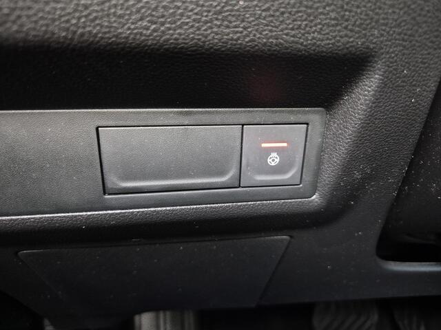 Renault CAPTUR 1.6 E-Tech Plug-in Hybrid 160 Initiale Paris / Automaat / Apple Carplay Android Auto / Rondomzicht camera / Stuur-, en Stoelverwarming / Keyless Entry/Start / Navigatie /