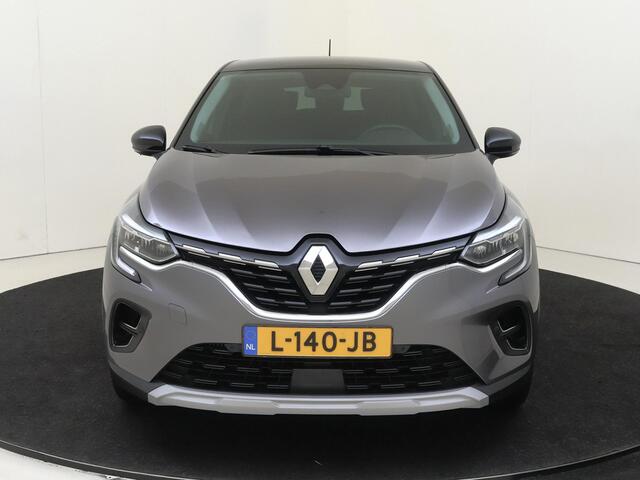 Renault CAPTUR 1.3 TCe 140 Intens | Navigatie | Parkeersensoren & Camera | Trekhaak | 4 cilinder motor |