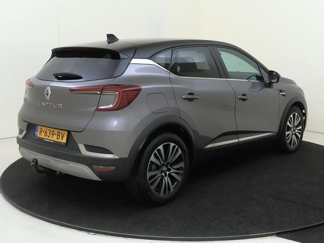 Renault CAPTUR 1.3 TCe 140 Initiale Paris | Stoel & Stuurverwarming | electronic climate control | lichtmetalen velgen 18" | luxe lederen bekleding | navigatiesysteem full map | Voorruit verwarming |