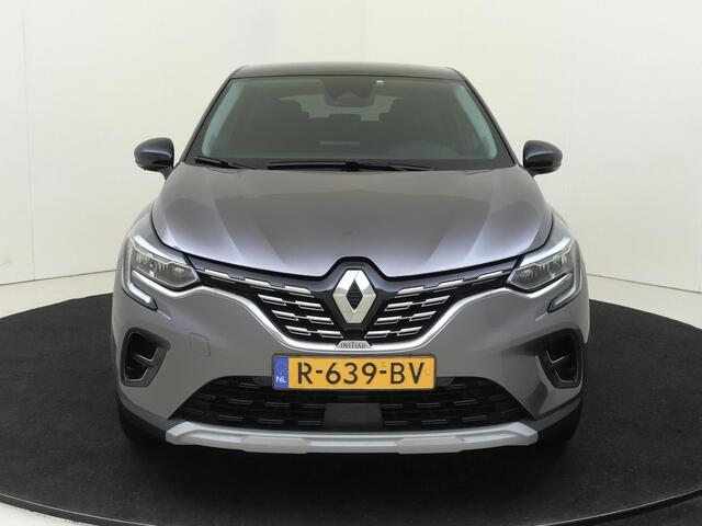 Renault CAPTUR 1.3 TCe 140 Initiale Paris | Stoel & Stuurverwarming | electronic climate control | lichtmetalen velgen 18" | luxe lederen bekleding | navigatiesysteem full map | Voorruit verwarming |