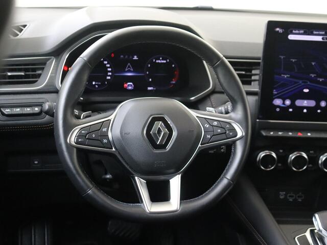 Renault CAPTUR 1.3 TCe 140 Initiale Paris | Stoel & Stuurverwarming | electronic climate control | lichtmetalen velgen 18" | luxe lederen bekleding | navigatiesysteem full map | Voorruit verwarming |