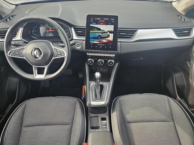 Renault CAPTUR 1.6 E-Tech Hybrid 145 Intens / Stoelverwarming / Afneembare Trekhaak / Achteruitrijcamera / Apple Carplay & Android Auto / Dealer Onderhouden / 1e Eigenaar / Climate Control / Navigatie /