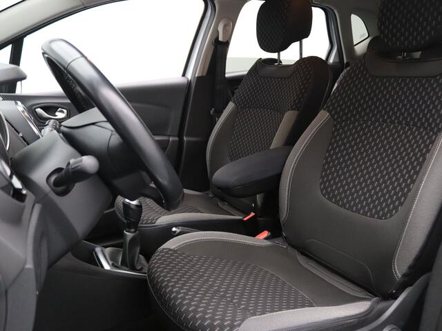 Renault CAPTUR TCe Intens 90pk Camera | Cruise | Navi | Parkeersens. v+a | Trekhaak