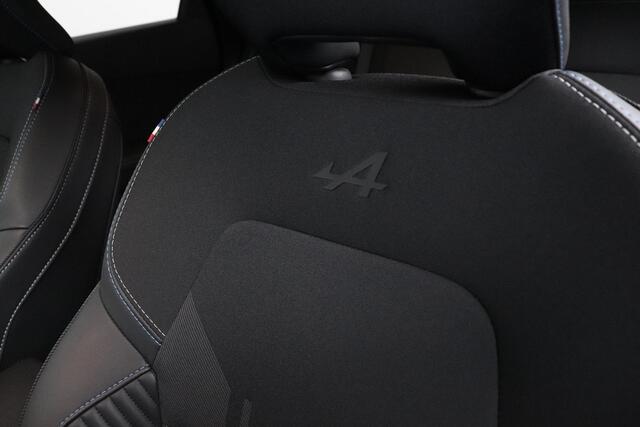 Renault CAPTUR 1.3 mild hybrid 160 esprit Alpine | Panoramadak | Camera | Stoel & Stuur verwarming |