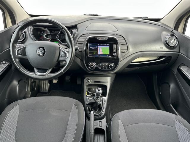 Renault CAPTUR 1.2 TCe Dynamique CRUISE / PDC / NAVI / TREKHAAK / ALL SEASON