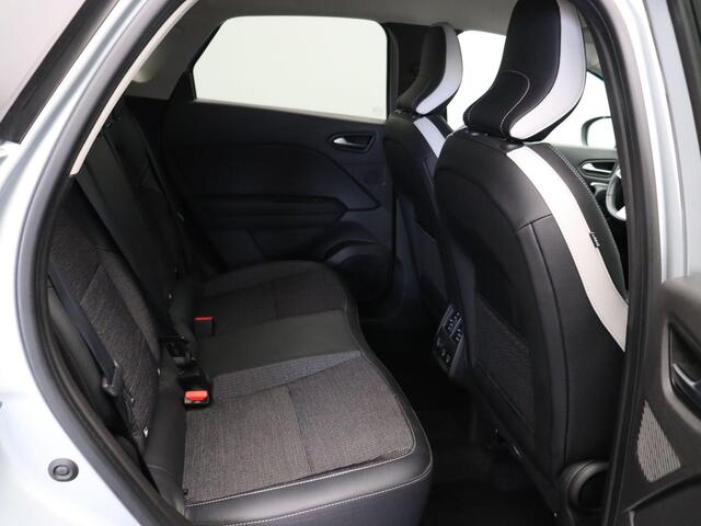 Renault CAPTUR 1.6 E-Tech Hybrid 145 Techno | Navigatie | Achteruitrijcamera | Parkeersensoren achter | Climate control |