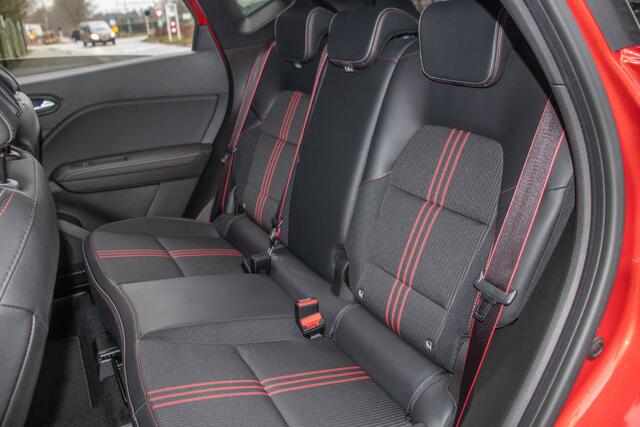 Renault CAPTUR 1.0 TCe R.S. Line, Origineel NL, Camera, Half leder, Trekhaak, Navigatie, Keyless, Full LED, Carplay, Lane Assist.