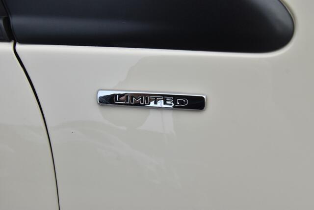 Renault CAPTUR 0.9 TCe Limited , TREKHAAK , AIRCO , NAVI , CR CONTR , PDC A , LMV16 ,