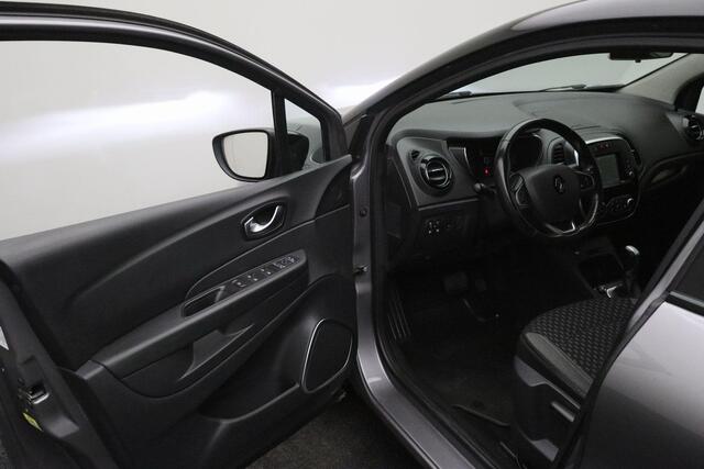Renault CAPTUR 1.3 TCe Intens 2019 | LPG G3 Instalatie | Navigatie | DAB Radio | Achteruitrij Camera | Parkeersensoren | Stuurwiel Bediening | Cruise Control | Lichtmetalen Velgen |