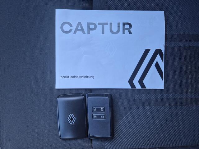 Renault CAPTUR 1.6 E-Tech full hybrid 145 esprit Alpine Automaat / Fabrieksgarantie tot 09-2026 / Stuur- & Stoelverwarming / Apple Carplay Android Auto / Adaptief cruise control / Keyless Entry/Start / Achteruitrijcamera / Climate control / Draadloze telefoon lader /
