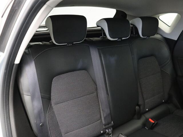 Renault CAPTUR 1.6 E-Tech Hybrid 145 Techno | Navigatie | Achteruitrijcamera | Parkeersensoren achter | Climate control |