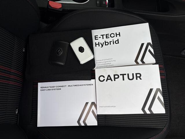 Renault CAPTUR 1.6 E-Tech Hybrid 145 R.S. Line / Electronic climate control / Navigatiesysteem full map/ Apple Carplay/Android Auto / Stof/kunstlederen bekleding /