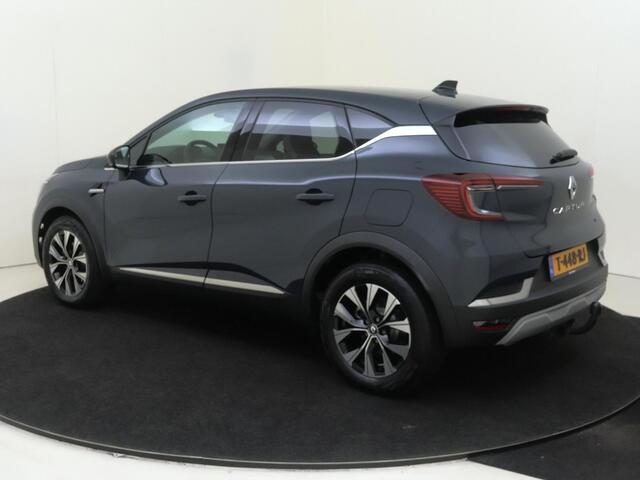 Renault CAPTUR 1.6 E-Tech plug-in hybrid 160 techno | Automaat | Parkeer sensoren Voor + Achter | Parkeer Camera | Trekhaak | Navigatie | Airco | Cruise Control Adaptief |