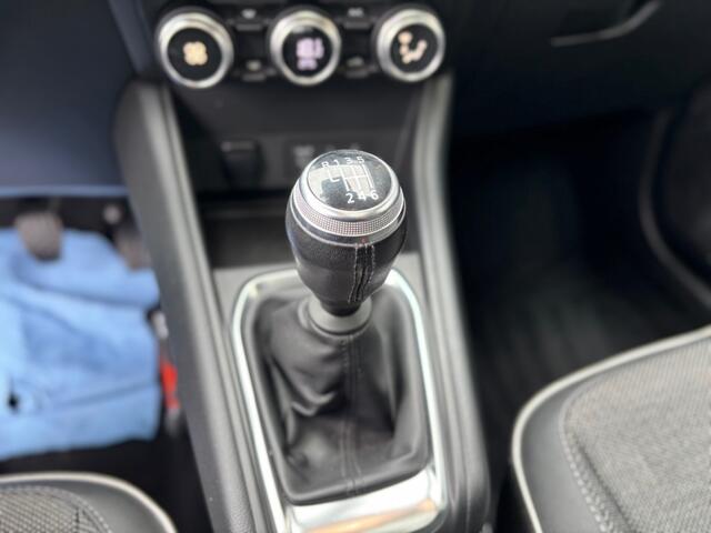 Renault CAPTUR 1.0 TCE INTENS NAVI CAMERA PANORAMA DAK